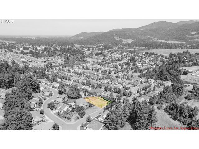 0 37th St, Springfield, OR 97477