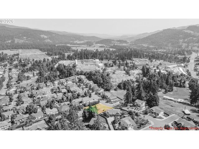 0 37th St, Springfield, OR 97477