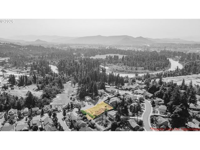 0 37th St, Springfield, OR 97477