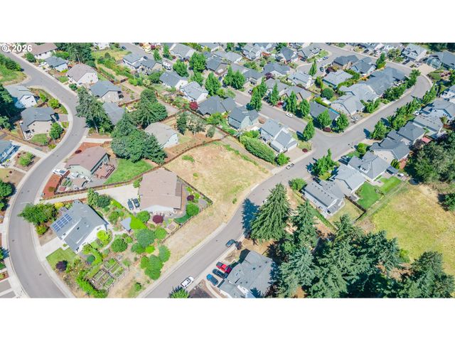 0 37th St, Springfield, OR 97477