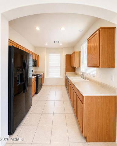 341 N NASH Way, Chandler, AZ 85225