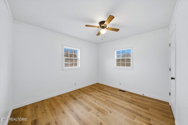 425 Cumberland Ave, Athens, TN 37303