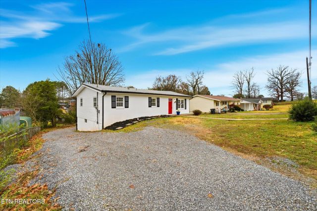 425 Cumberland Ave, Athens, TN 37303
