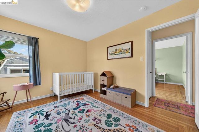 3734 McClelland St, Oakland, CA 94619