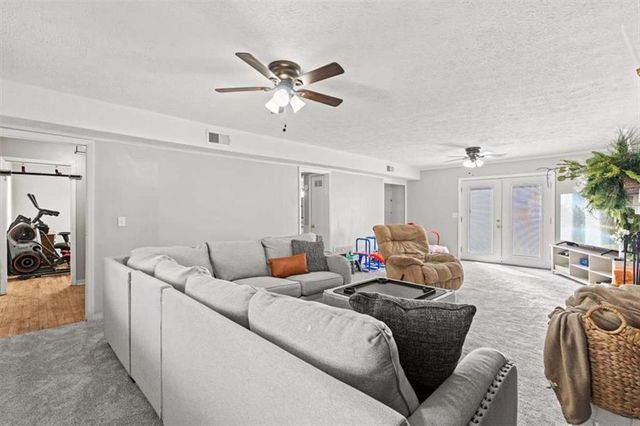 109 Treeside Drive, Rome, GA 30165