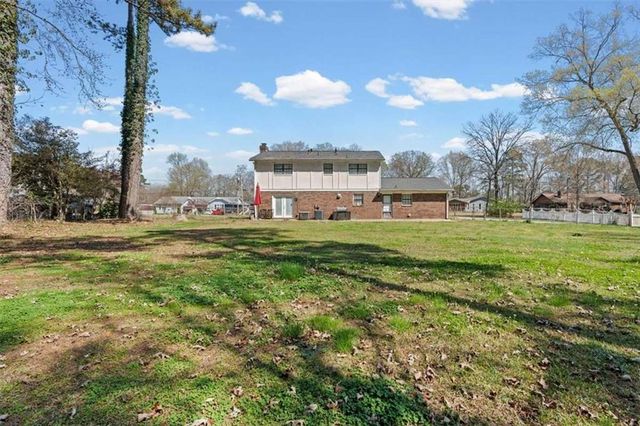 109 Treeside Drive, Rome, GA 30165