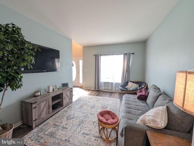 9 W IMPERIAL DR, Aspers, PA 17304