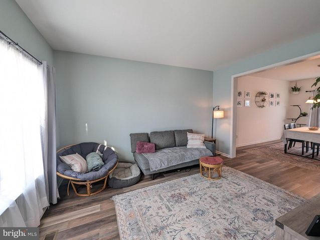 9 W IMPERIAL DR, Aspers, PA 17304