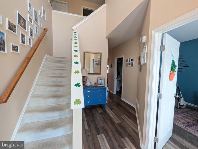 9 W IMPERIAL DR, Aspers, PA 17304