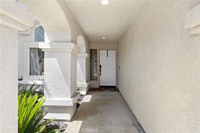 36297 Provence Drive, Murrieta, CA 92562