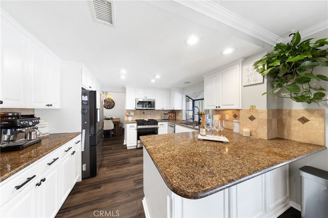 36297 Provence Drive, Murrieta, CA 92562