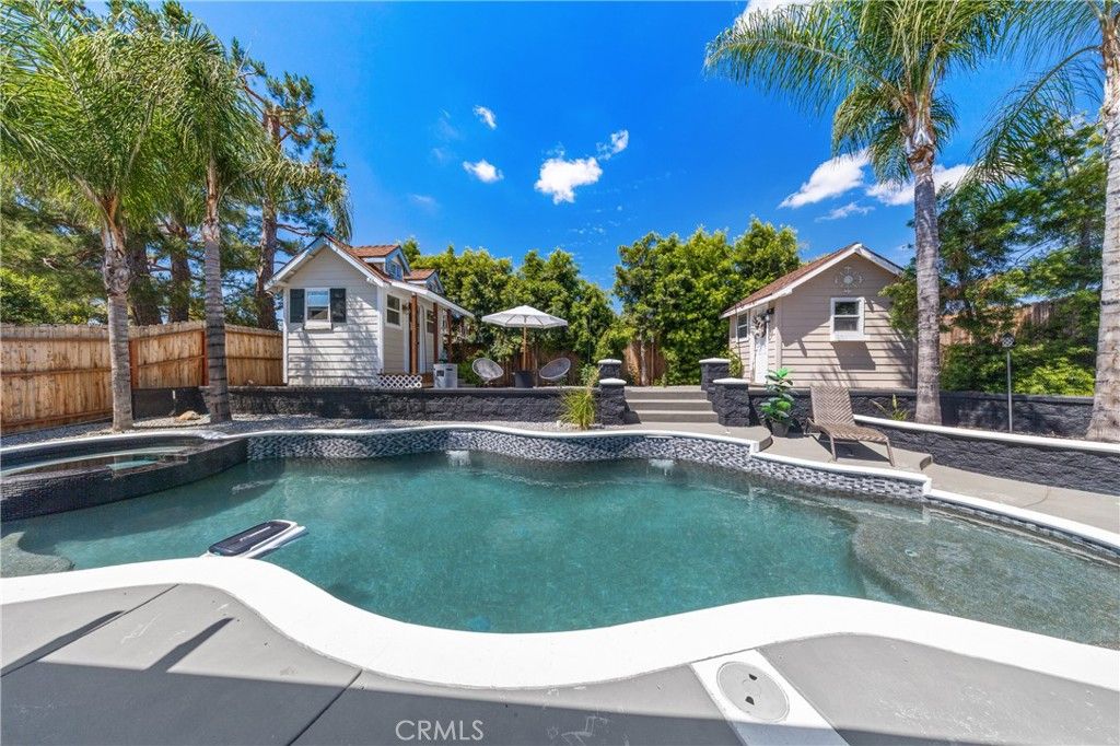 36297 Provence Drive, Murrieta, CA 92562