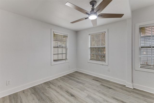 3239 Spring Avenue, Dallas, TX 75215