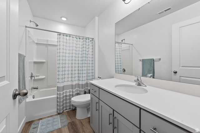 1760 E FALL ST, Eagle Mountain, UT 84005