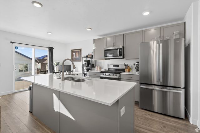 1760 E FALL ST, Eagle Mountain, UT 84005