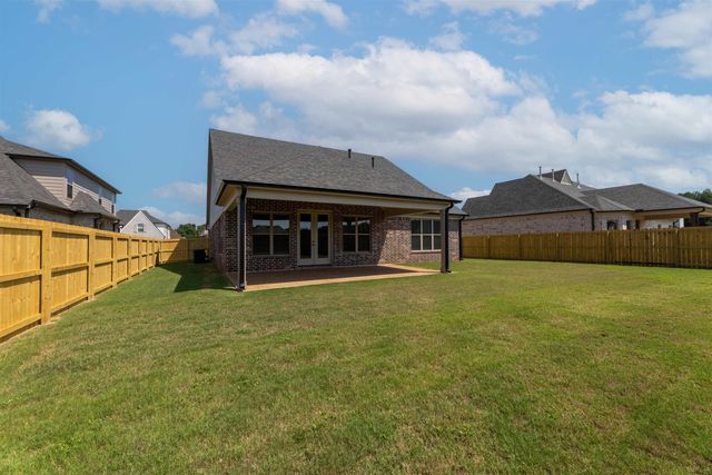 330 CHESNUT RIDGE CV, Oakland, TN 38060