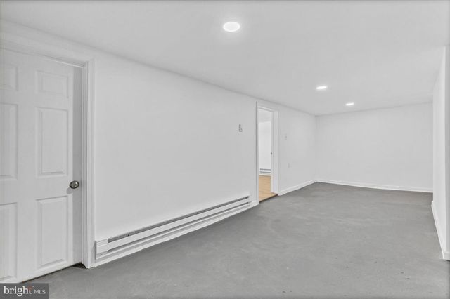 967 W MAIN ST, Coatesville, PA 19320