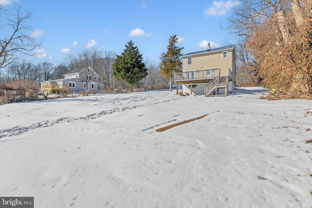 967 W MAIN ST, Coatesville, PA 19320