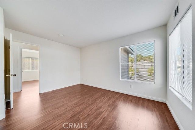 28 Homestead Dr, Laguna Hills, CA 92679