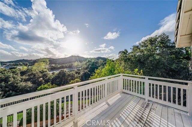 28 Homestead Dr, Laguna Hills, CA 92679