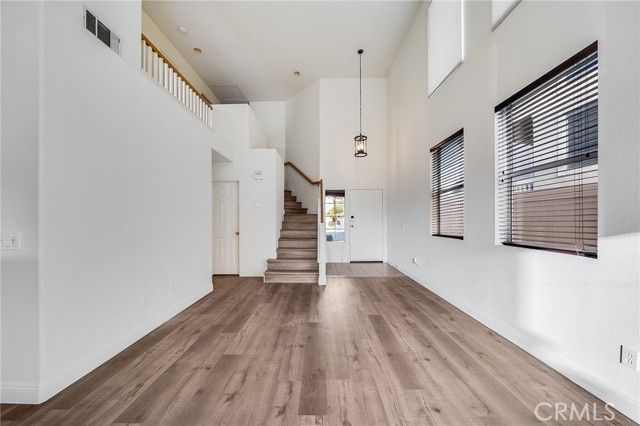 28 Homestead Dr, Laguna Hills, CA 92679