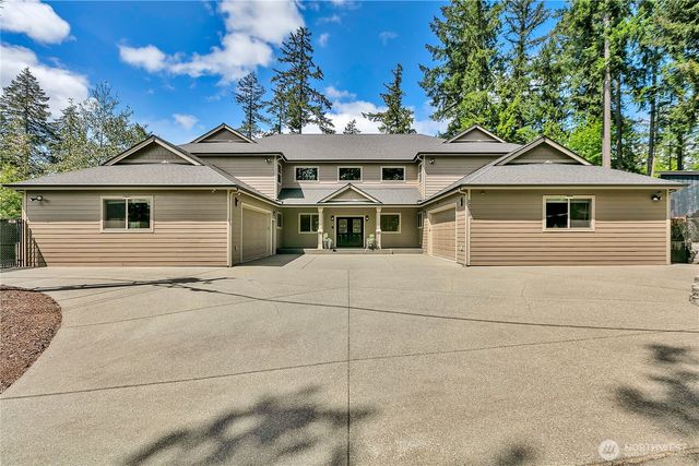 5205 Rehklau Road SE, Olympia, WA 98513