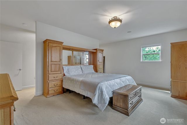 5205 Rehklau Road SE, Olympia, WA 98513
