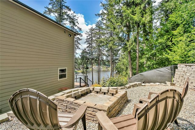 5205 Rehklau Road SE, Olympia, WA 98513
