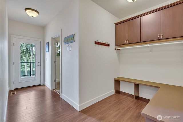 5205 Rehklau Road SE, Olympia, WA 98513