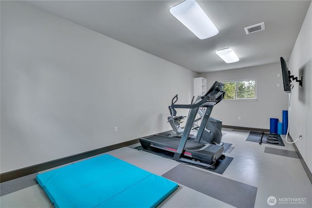 5205 Rehklau Road SE, Olympia, WA 98513