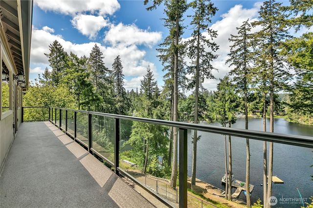 5205 Rehklau Road SE, Olympia, WA 98513