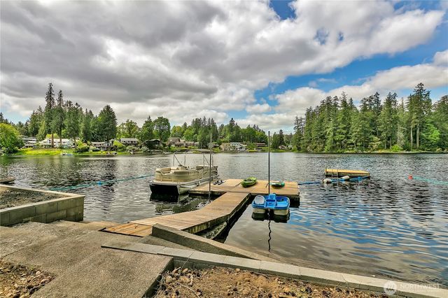 5205 Rehklau Road SE, Olympia, WA 98513