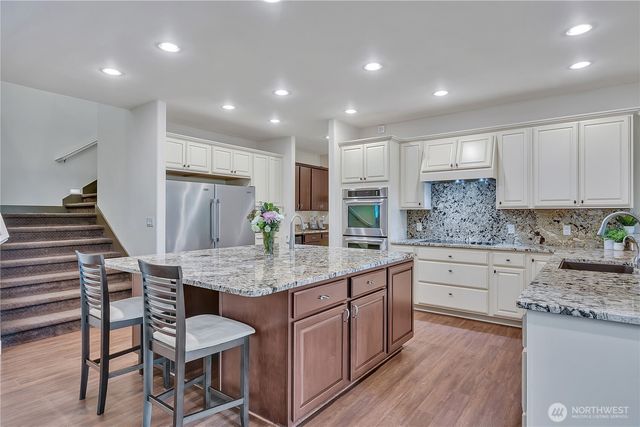 5205 Rehklau Road SE, Olympia, WA 98513