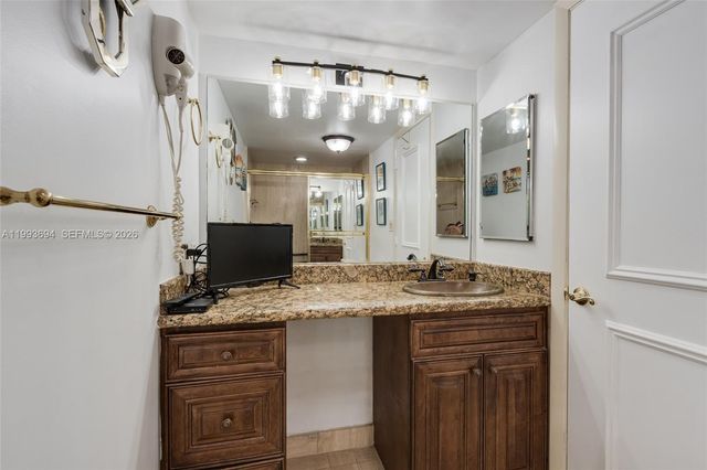 1201 S Ocean Dr 104N, Hollywood, FL 33019