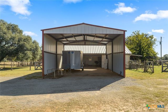 1336 S Fm 1174, Bertram, TX 78605