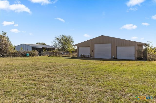 1336 S Fm 1174, Bertram, TX 78605