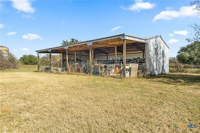 1336 S Fm 1174, Bertram, TX 78605