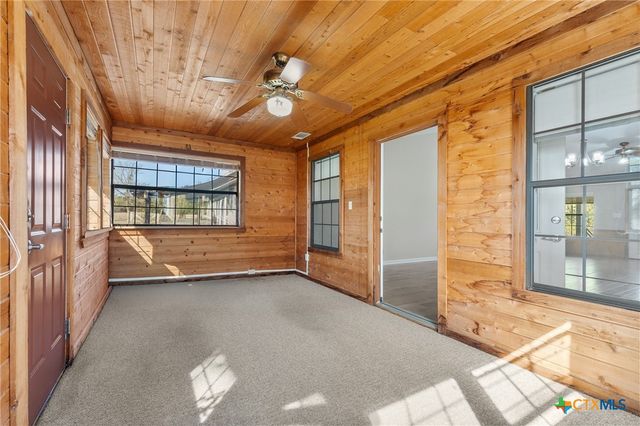 1336 S Fm 1174, Bertram, TX 78605