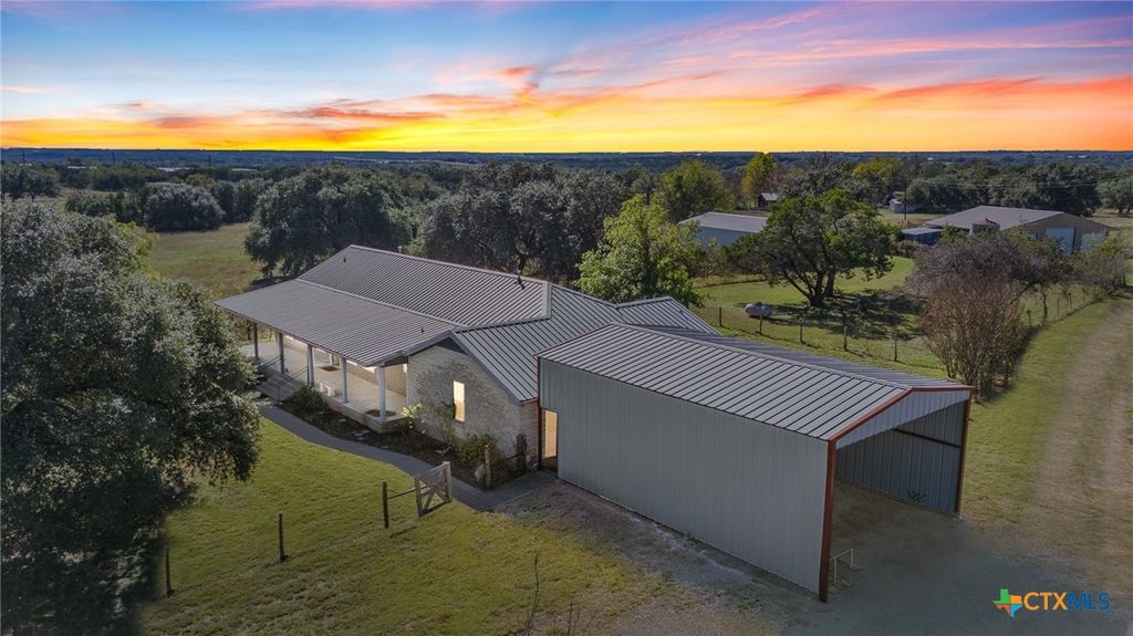 1336 S Fm 1174, Bertram, TX 78605