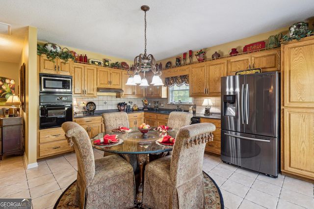 2571 Edgar Hodges Road, Claxton, GA 30417