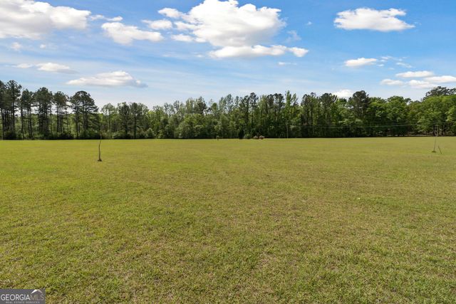 2571 Edgar Hodges Road, Claxton, GA 30417