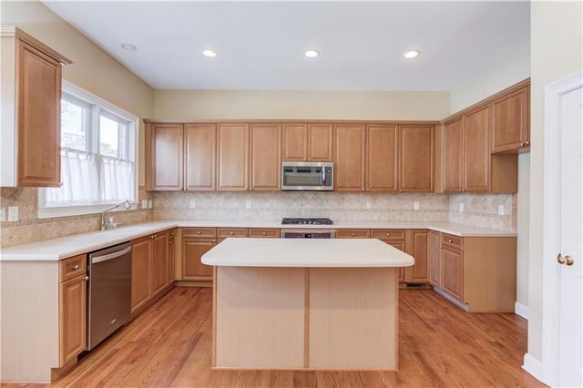 5861 Riverstone Circle 18, Atlanta, GA 30339