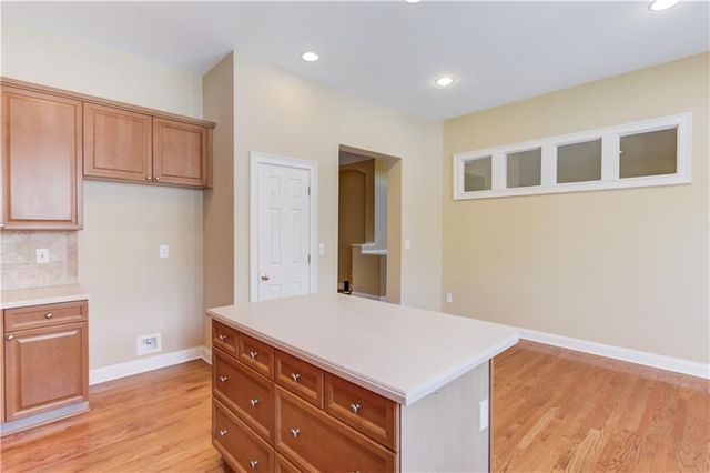 5861 Riverstone Circle 18, Atlanta, GA 30339