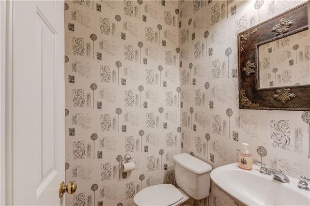 5861 Riverstone Circle 18, Atlanta, GA 30339