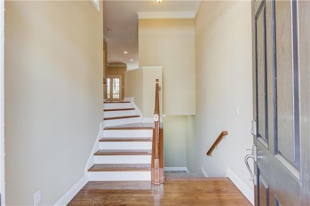 5861 Riverstone Circle 18, Atlanta, GA 30339