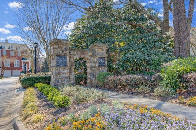 5861 Riverstone Circle 18, Atlanta, GA 30339