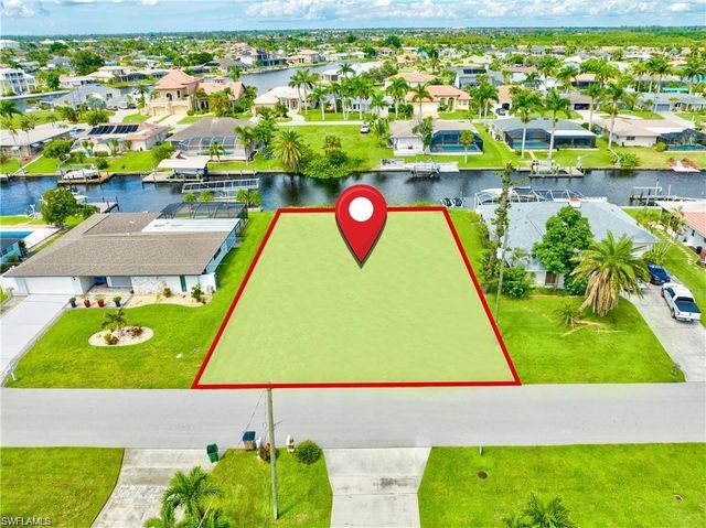 2227 SE 27th TER, Cape Coral, FL 33904