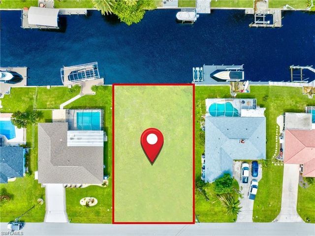 2227 SE 27th TER, Cape Coral, FL 33904