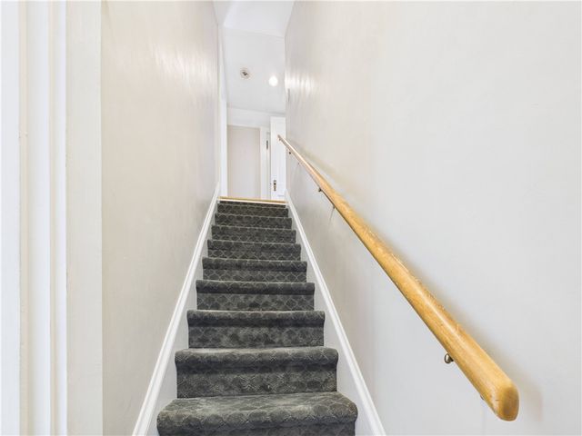 11 Hall Avenue, Warren, RI 02885