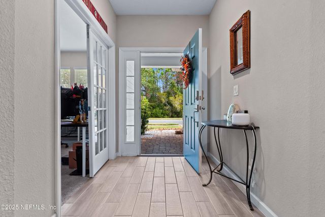 15815 DOUGLAS LAKE Drive, Jacksonville, FL 32218